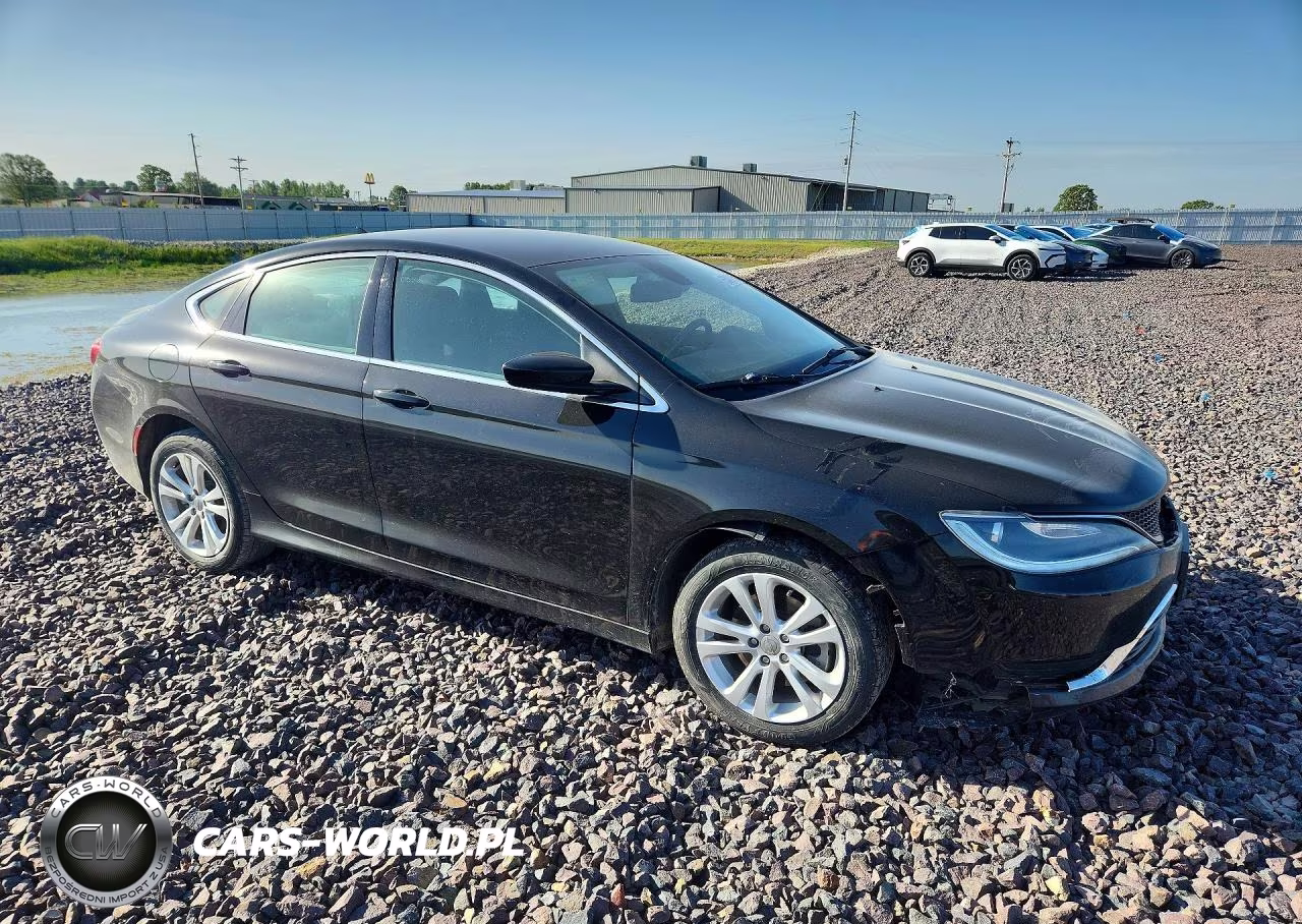 2015 Chrysler 200 Limited VIN:1C3CCCABXFN648063 - 4