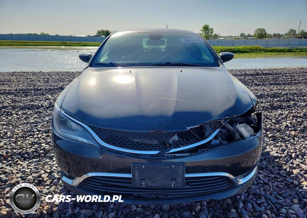 2015 Chrysler 200 Limited VIN:1C3CCCABXFN648063 - 5