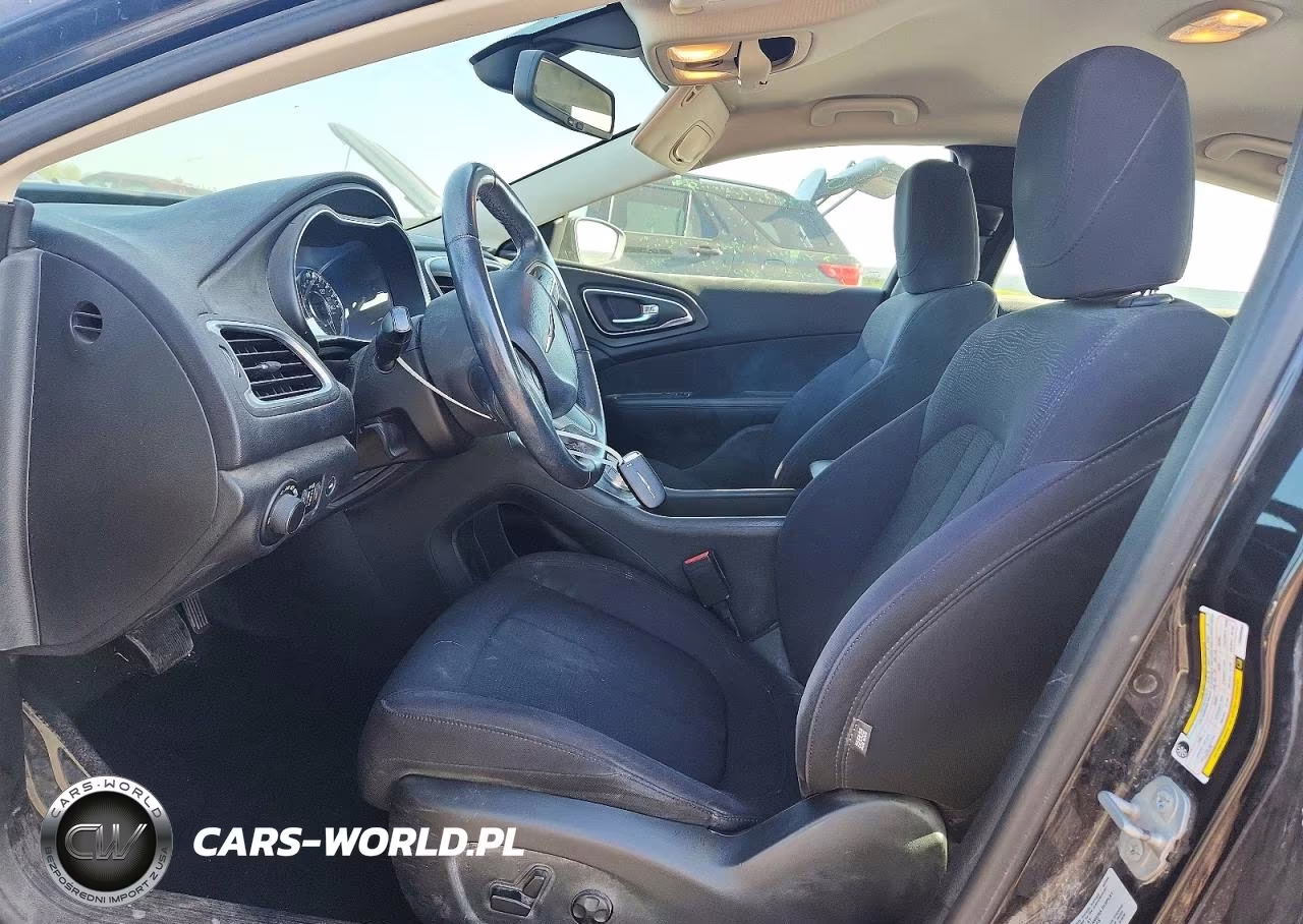 2015 Chrysler 200 Limited VIN:1C3CCCABXFN648063 - 7