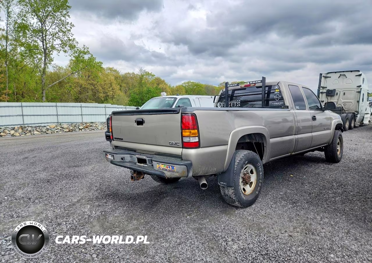 2002 GMC Sierra K2500 Heavy Duty VIN:1GTHK29U52E237104 - 4