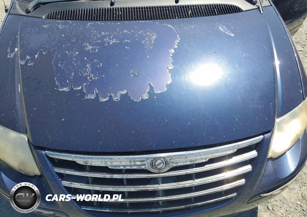 2005 Chrysler Town & Country Limited VIN:2C4GP64L25R512826 - 12