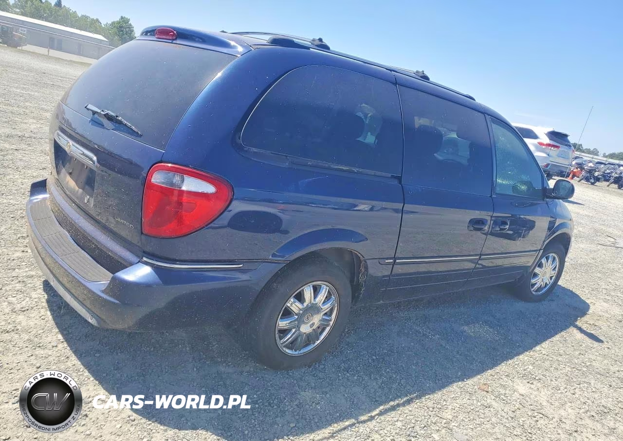 2005 Chrysler Town & Country Limited VIN:2C4GP64L25R512826 - 3