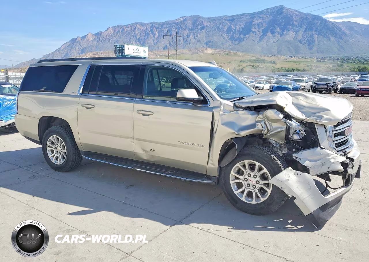 2017 GMC Yukon Xl K1500 Slt VIN:1GKS2GKC2HR178796 - 4