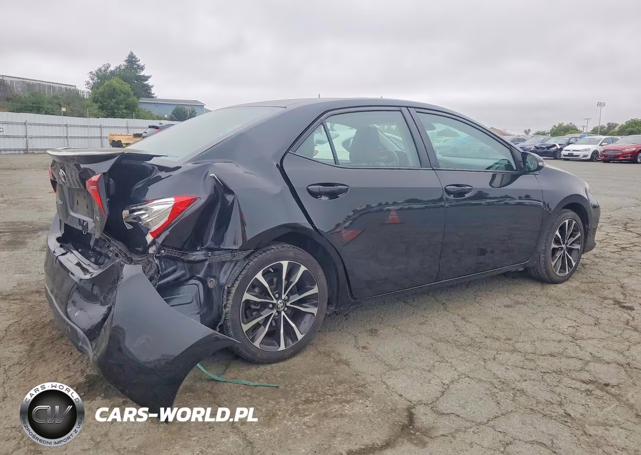 2018 Toyota Corolla Se VIN:2T1BURHE6JC078128 - 3