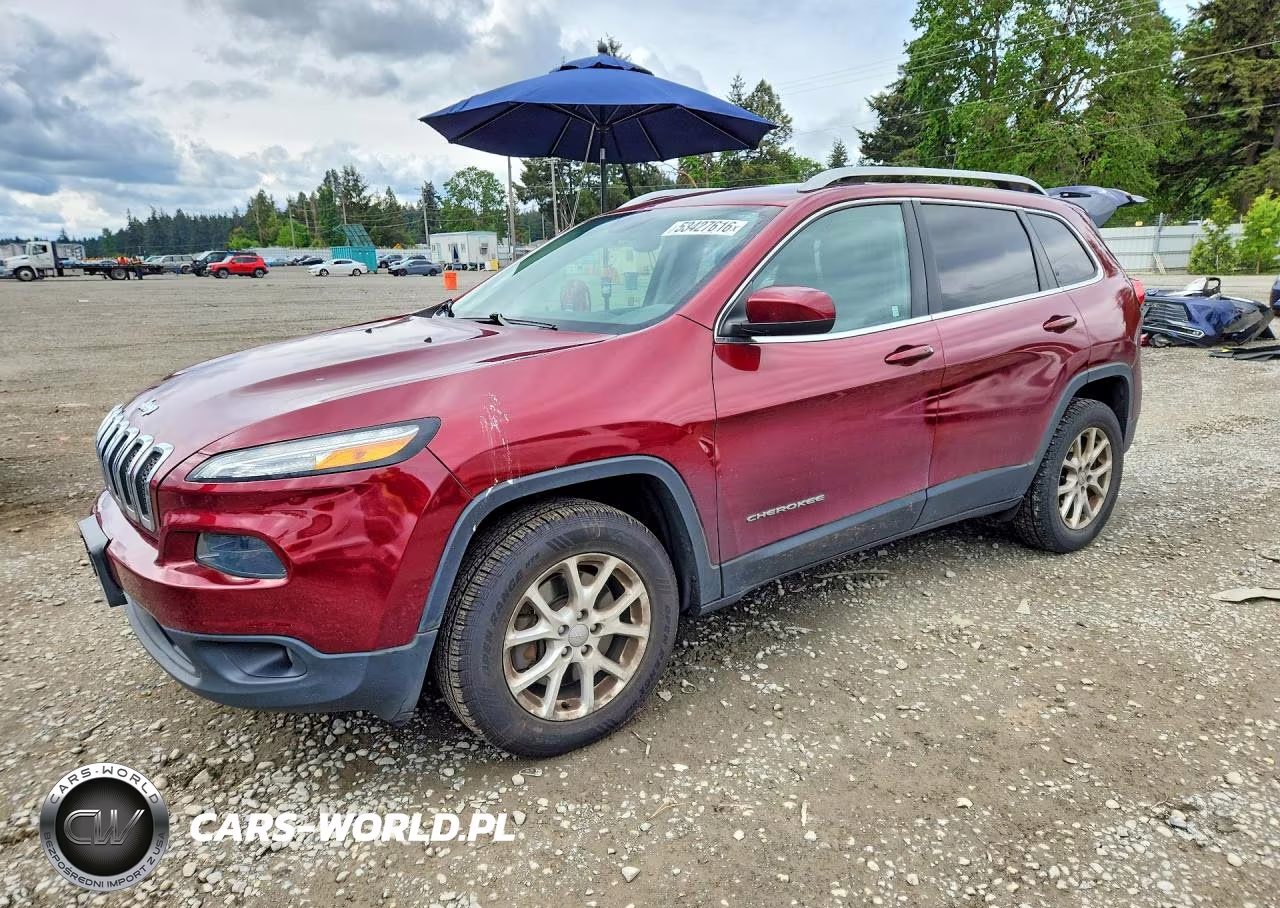 2018 Jeep Cherokee Latitude Plus – zdjęcie 1 z 13