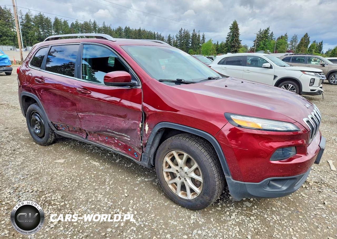 2018 Jeep Cherokee Latitude Plus VIN:1C4PJMLX9JD602806 - 4