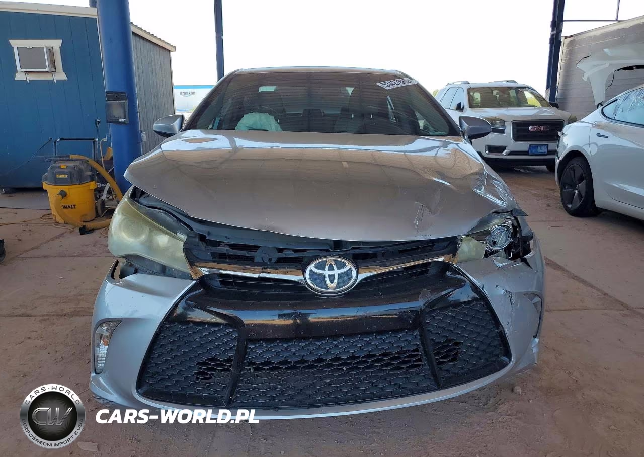 2015 Toyota Camry Se VIN:4T1BF1FKXFU051508 - 5