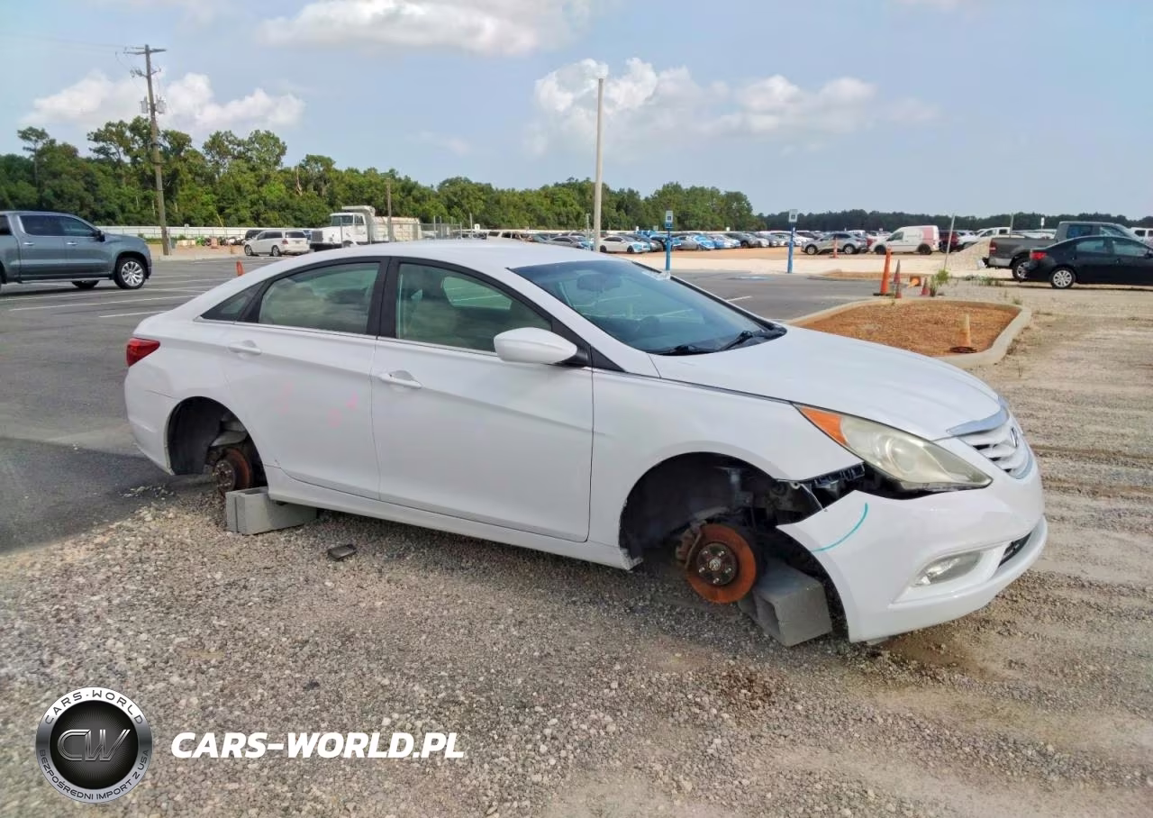 2013 Hyundai Sonata Gls VIN:5NPEB4AC4DH654556 - 4