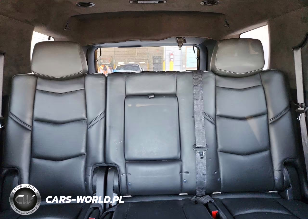 2018 Cadillac Escalade Platinum VIN:1GYS4DKJ9JR136094 - 10