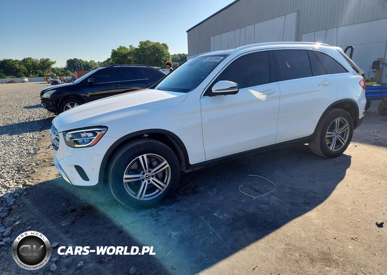 2022 Mercedes-Benz Glc 300 – zdjęcie 1 z 12
