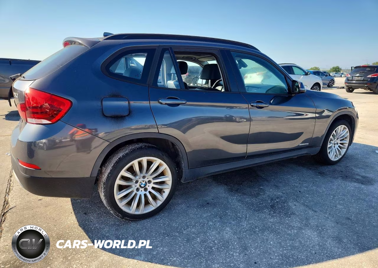 2015 BMW X1 Sdrive28I VIN:WBAVM1C51FVW56952 - 3