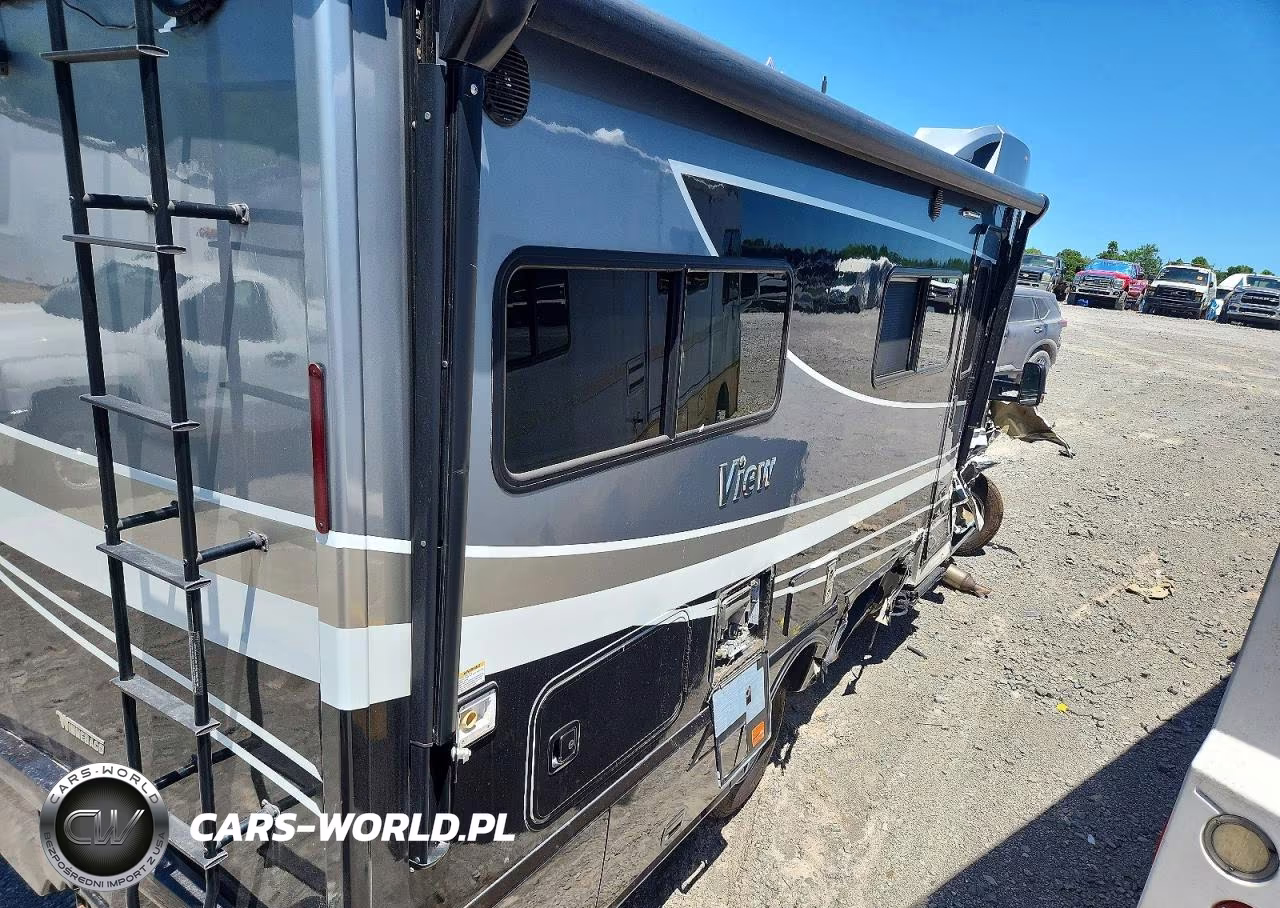 2017 Mercedes-Benz Sprinter 3500 VIN:WDAPF4CC7H9731349 - 4