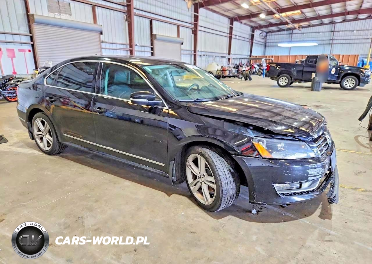 2015 Volkswagen Passat Se VIN:1VWBS7A31FC018564 - 4