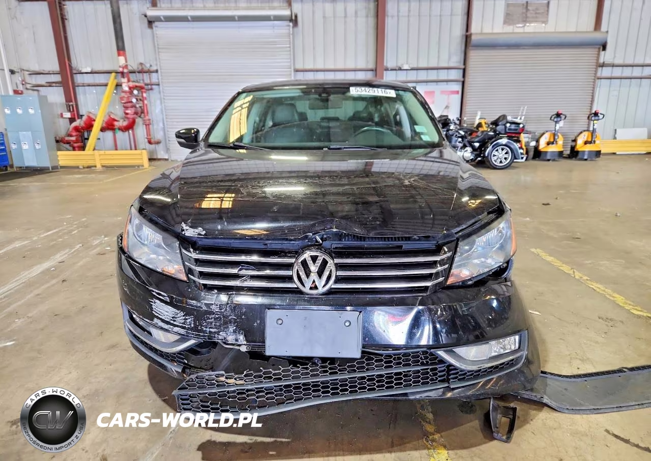 2015 Volkswagen Passat Se VIN:1VWBS7A31FC018564 - 5