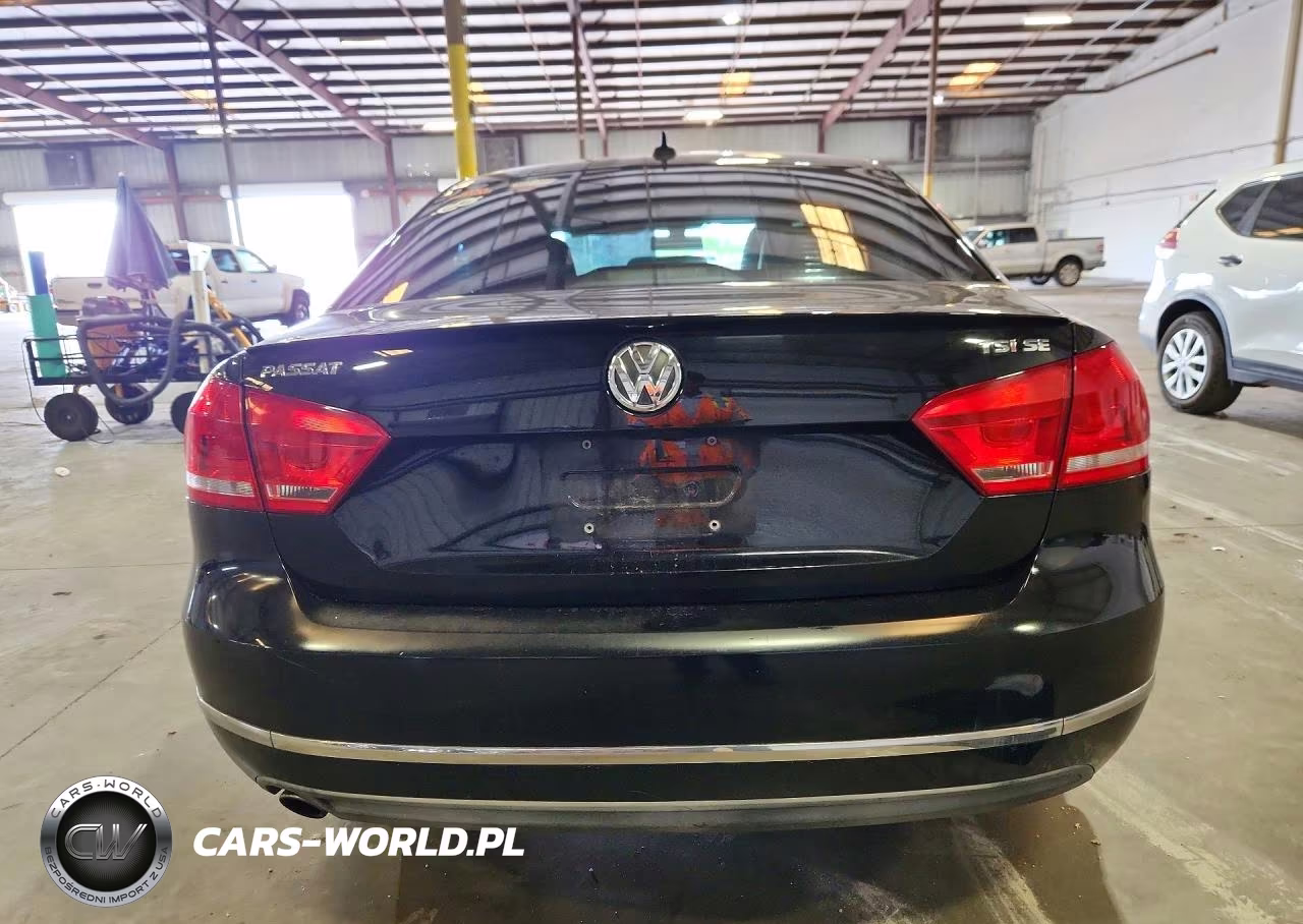 2015 Volkswagen Passat Se VIN:1VWBS7A31FC018564 - 6