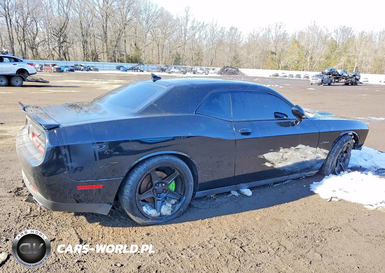 2015 Dodge Challenger Sxt VIN:2C3CDZAT0FH912943 - 3
