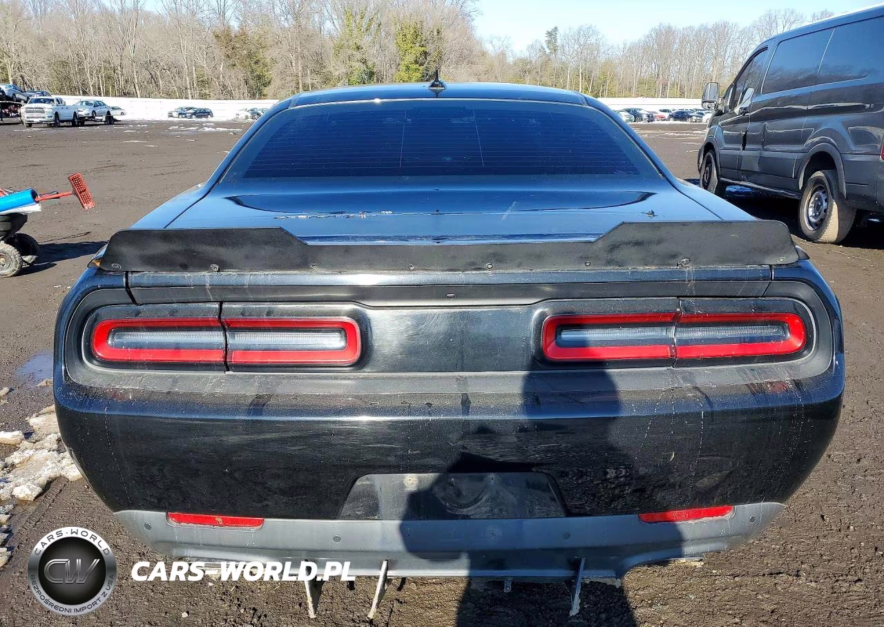 2015 Dodge Challenger Sxt VIN:2C3CDZAT0FH912943 - 6