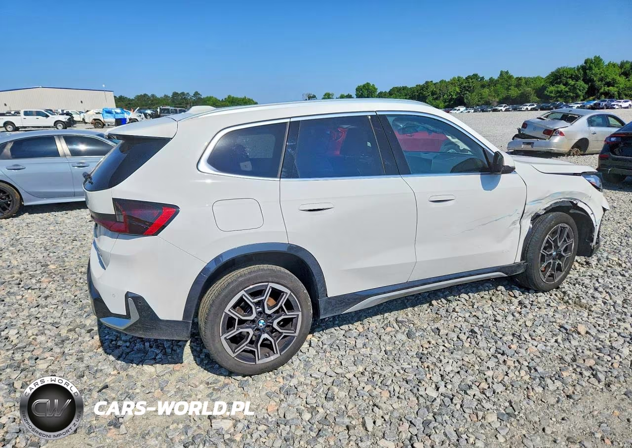 2025 BMW X1 xDrive28I VIN:WBX73EF09S5309257 - 3