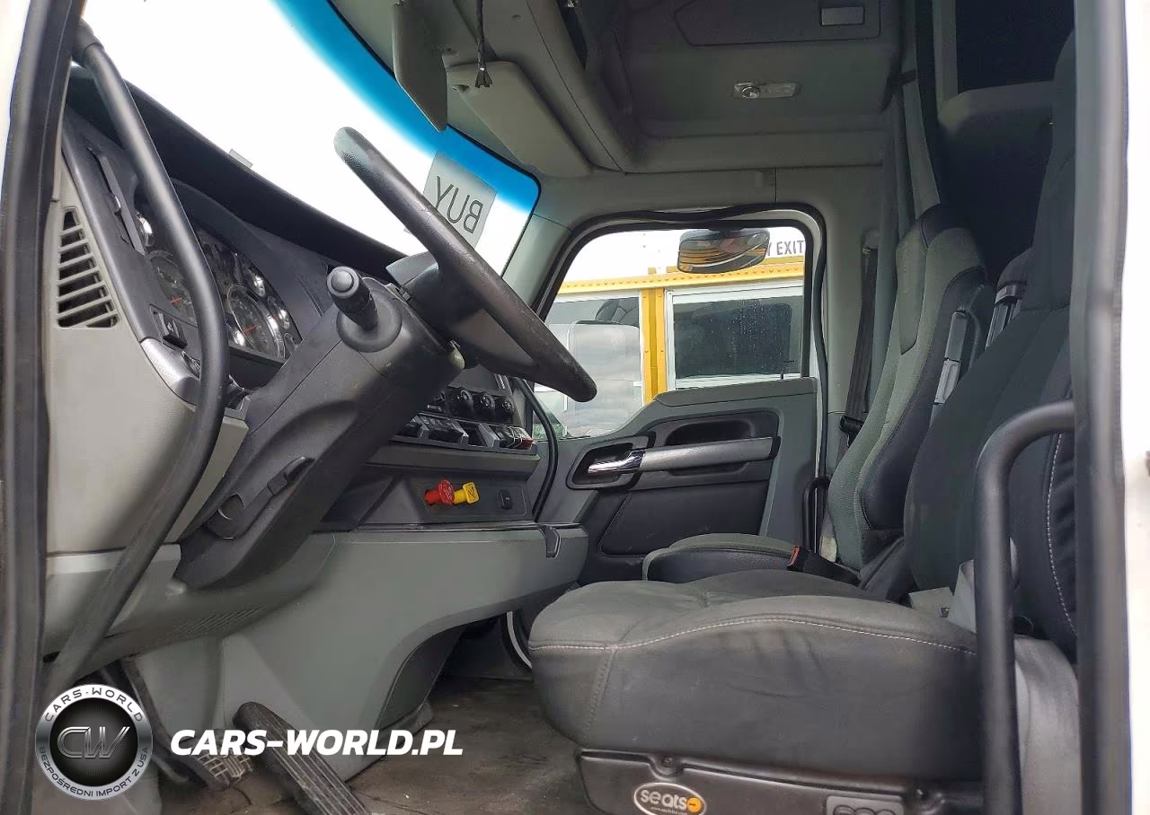 2022 Kenworth T680 Semi Truck VIN:1XKYDP9XXNJ482529 - 5