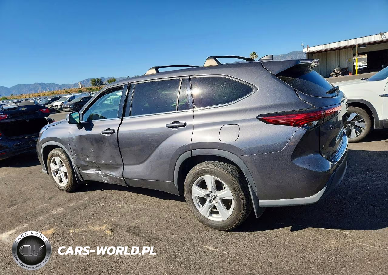 2022 Toyota Highlander Hybrid Le VIN:5TDZARAH4NS516816 - 2
