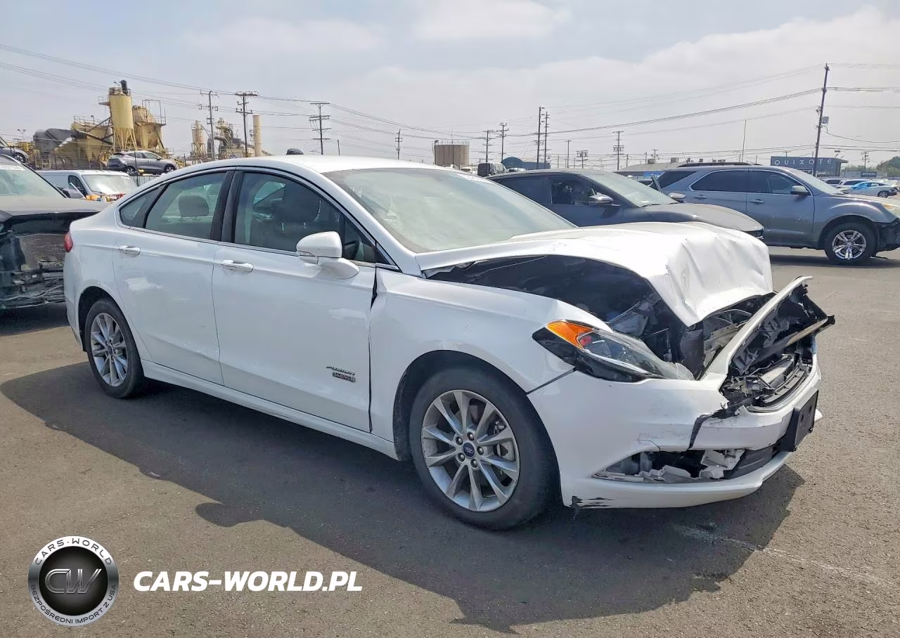 2018 Ford Fusion Se Phev VIN:3FA6P0PU0JR257164 - 4