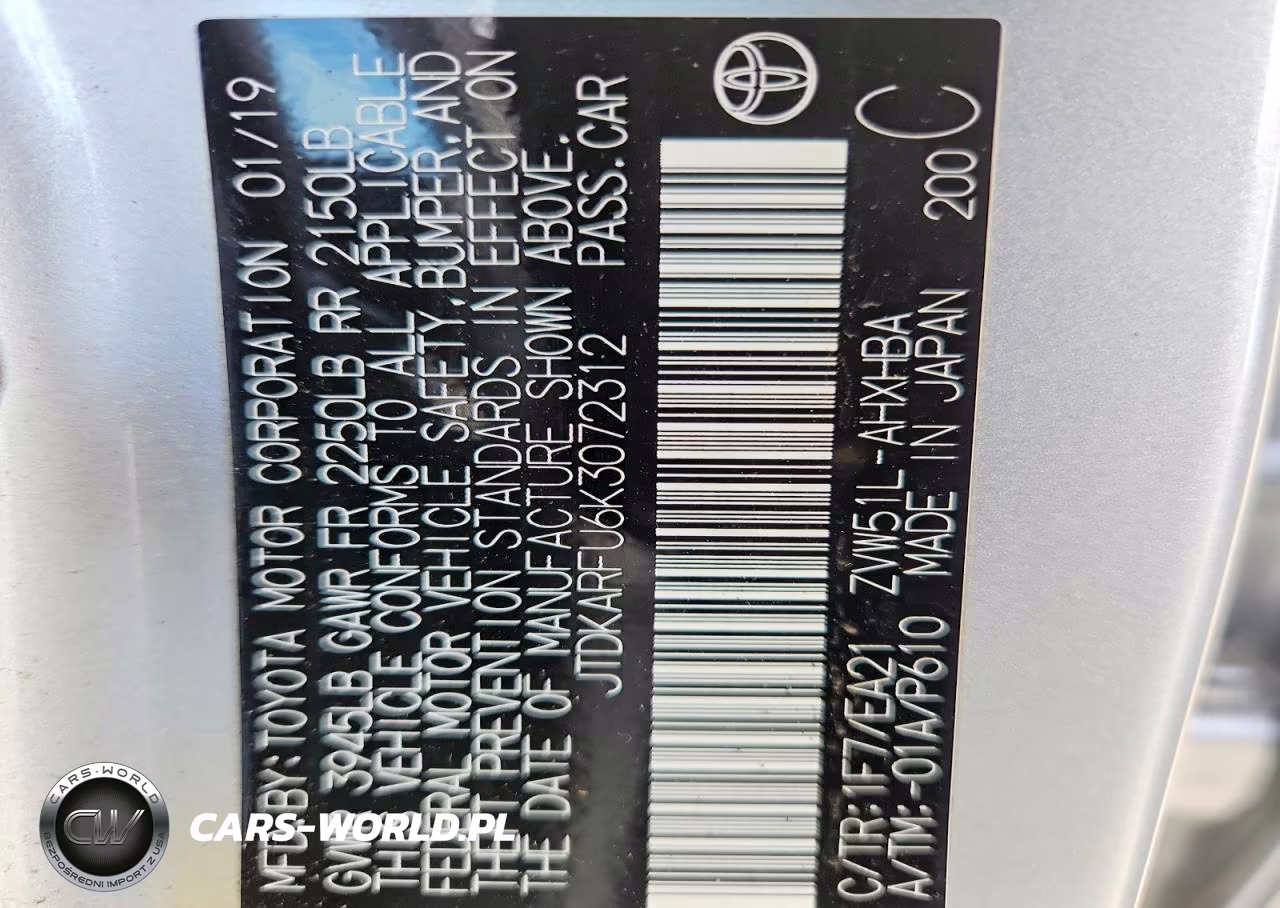 2019 Toyota Prius Limited VIN:JTDKARFU6K3072312 - 12