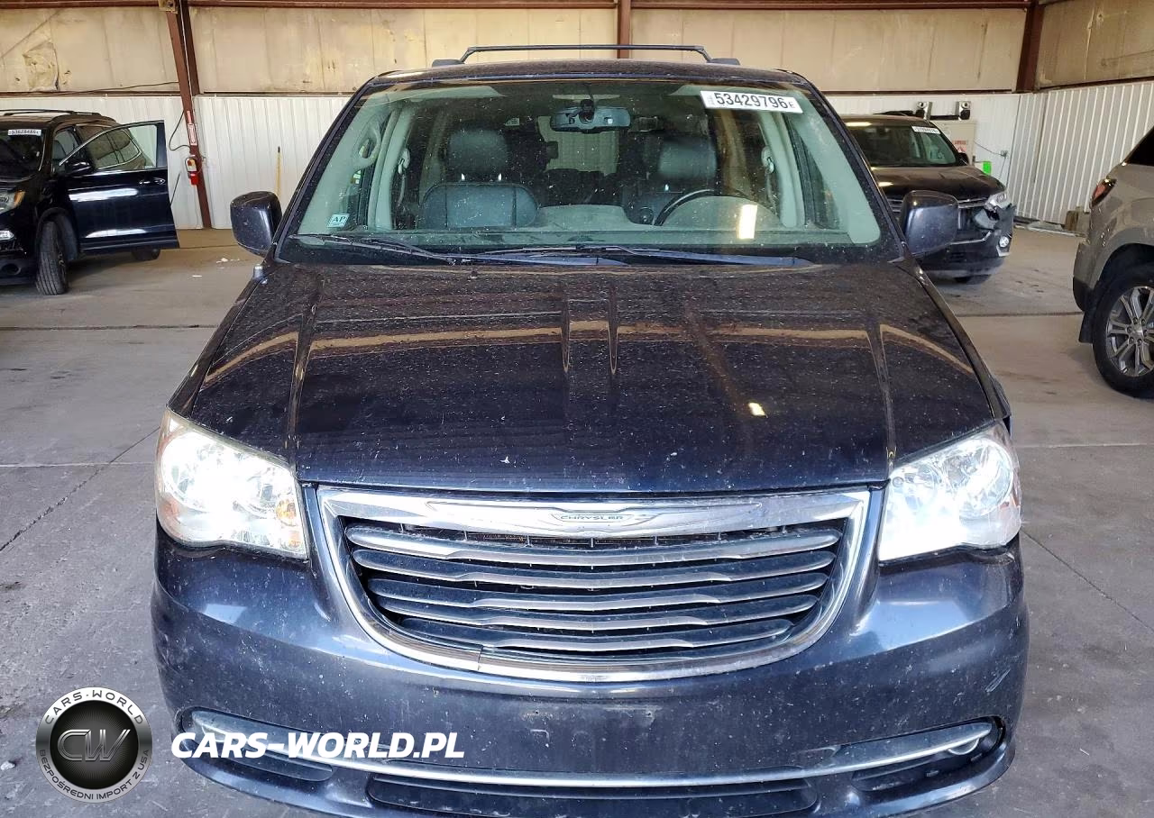 2013 Chrysler Town & Country Touring VIN:2C4RC1BG8DR632402 - 5