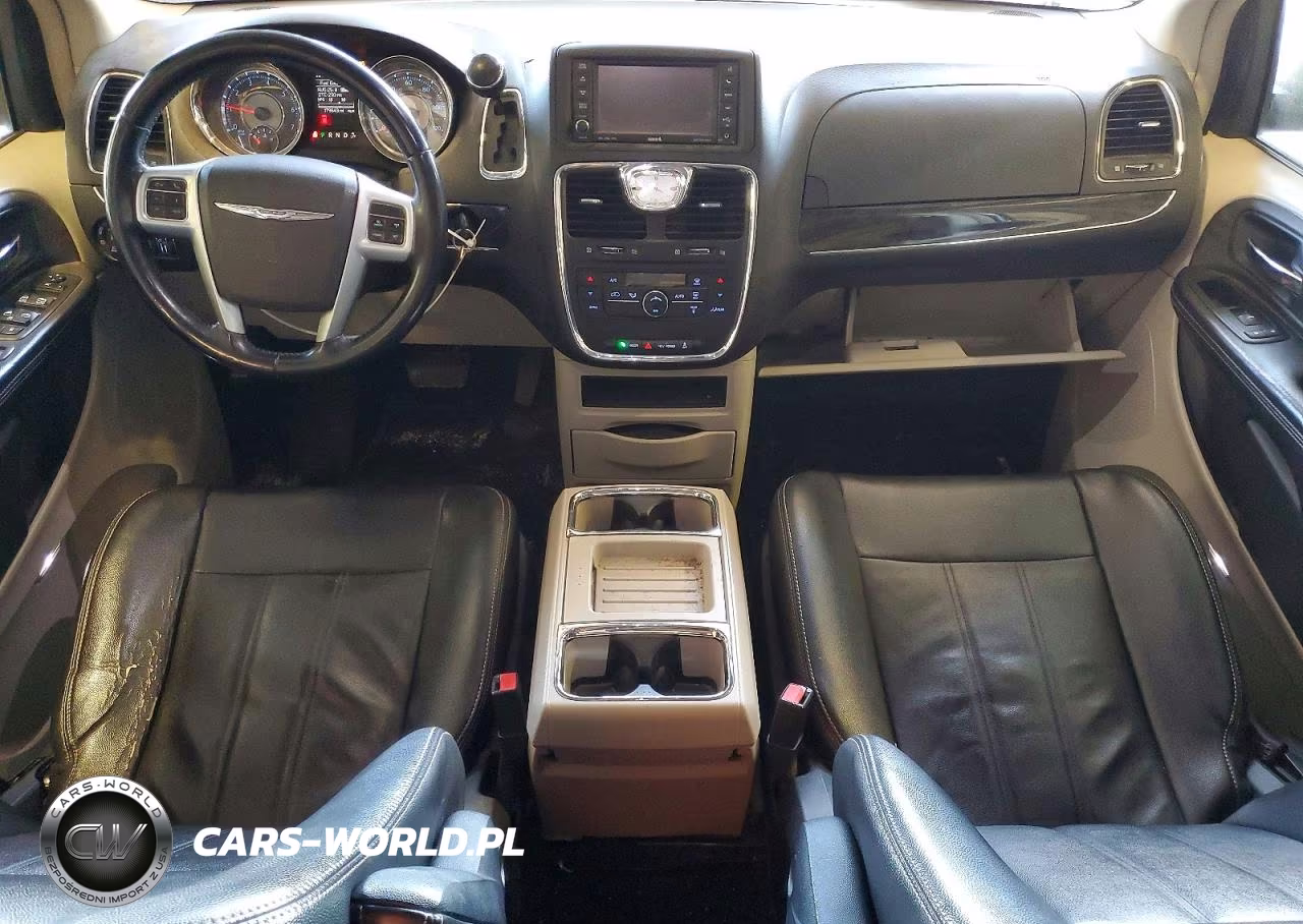2013 Chrysler Town & Country Touring VIN:2C4RC1BG8DR632402 - 8