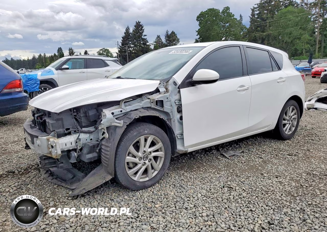 2013 Mazda 3 I