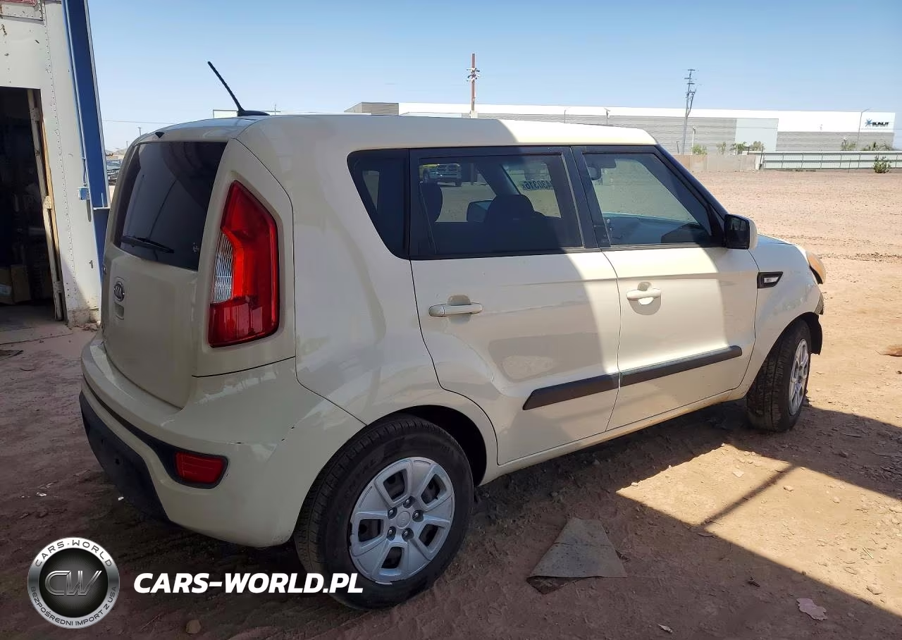 2012 Kia Soul Base VIN:KNDJT2A51C7442671 - 3