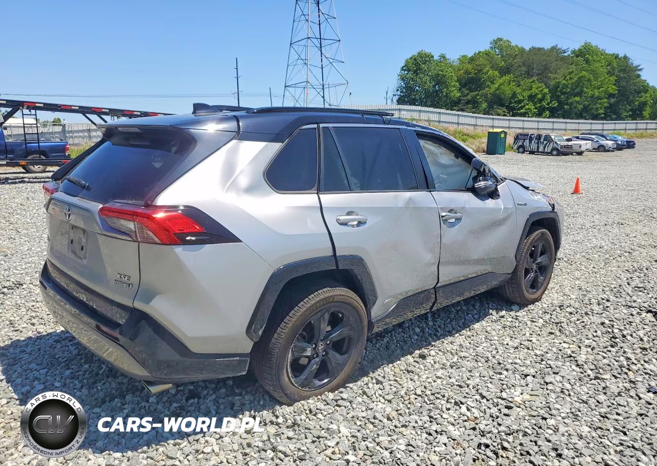2021 Toyota Rav4 Xse VIN:2T3E6RFVXMW020673 - 3