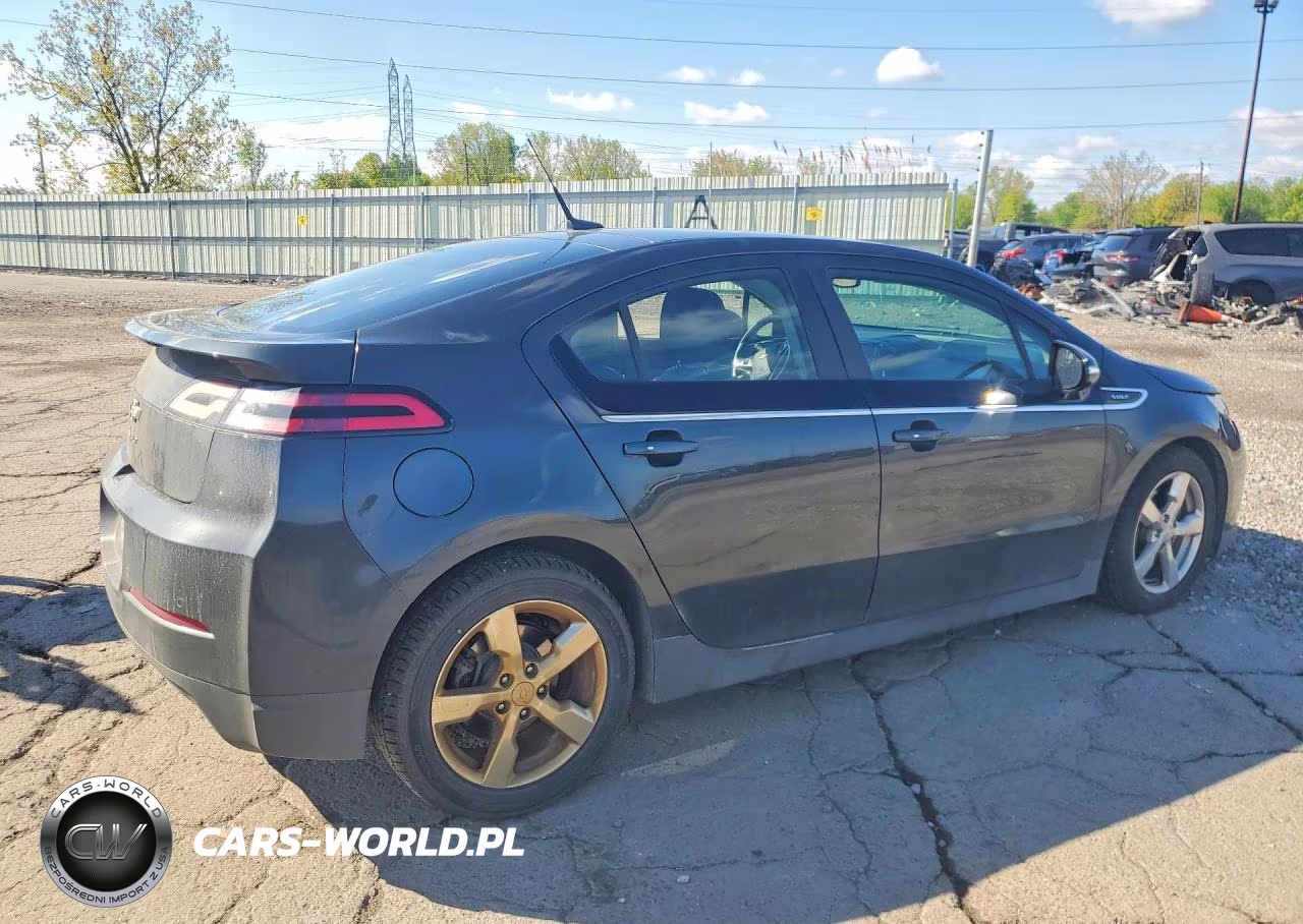 2014 Chevrolet Volt VIN:1G1RD6E46EU116175 - 3