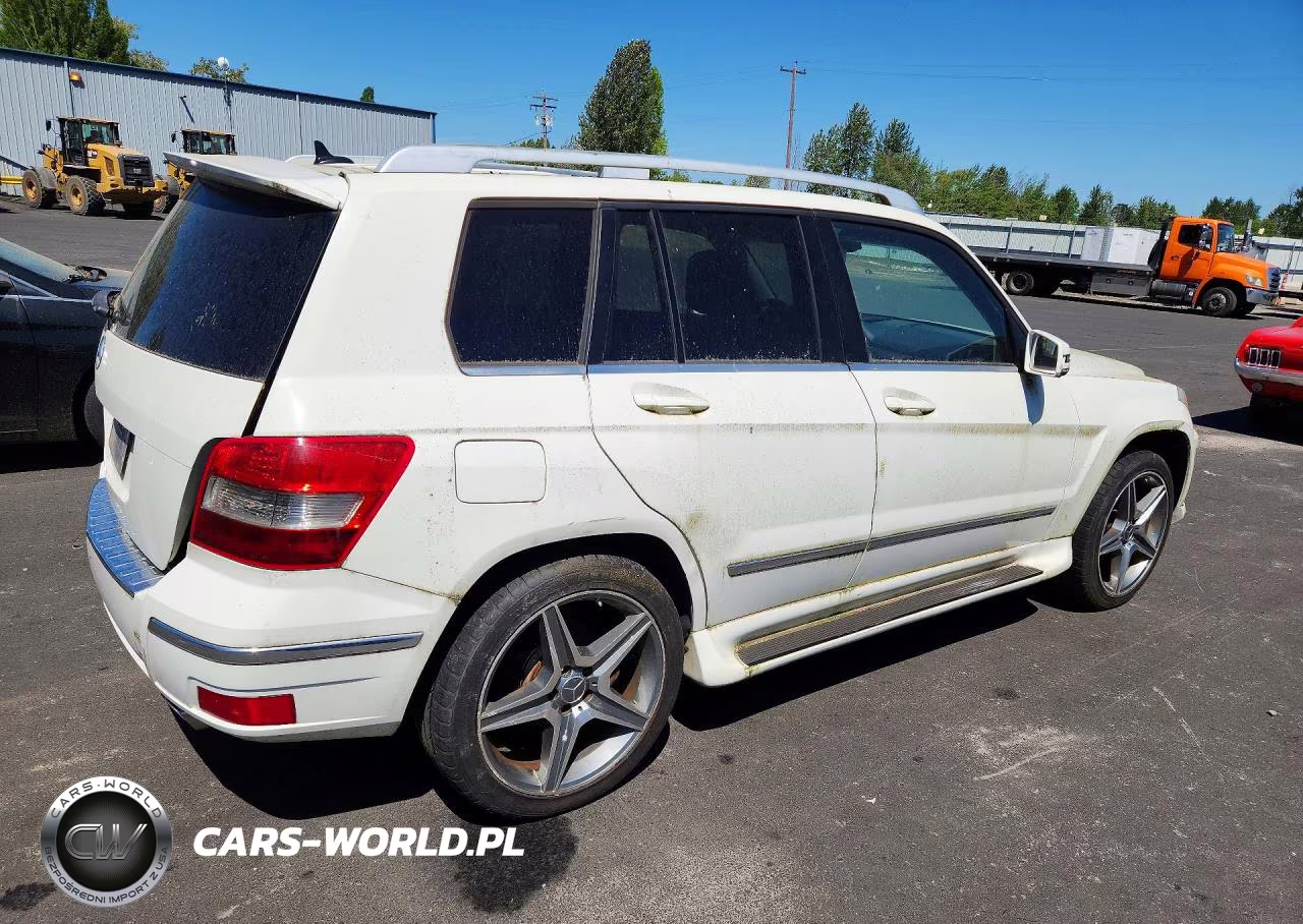 2011 Mercedes-Benz Glk 350 VIN:WDCGG5GB6BF561652 - 3