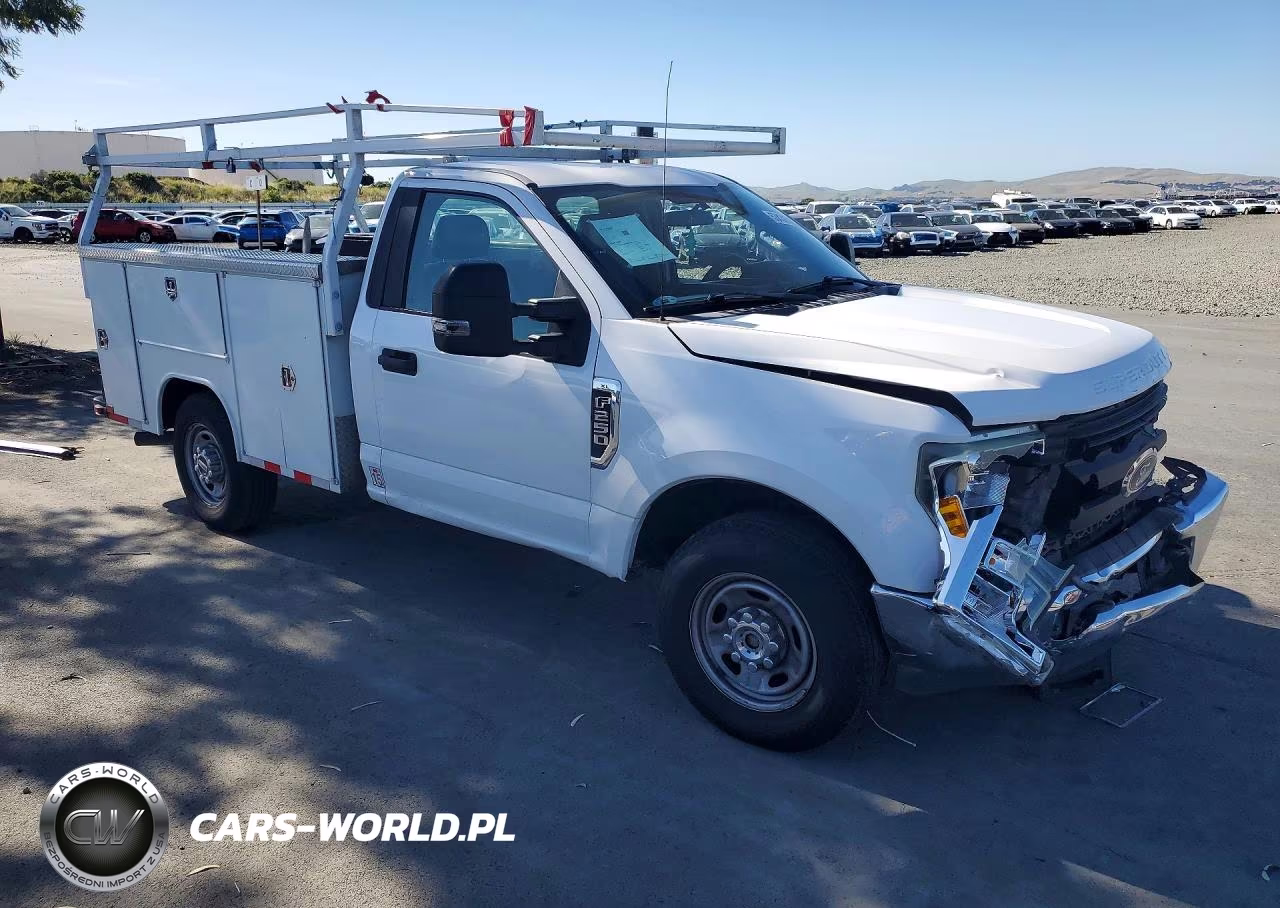 2017 Ford F250 Super Duty VIN:1FDBF2A67HEB30826 - 4