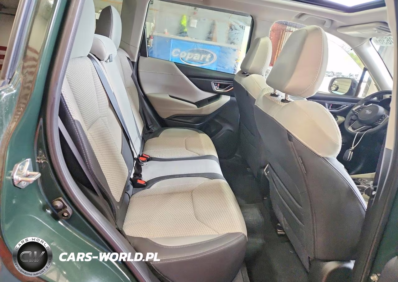 2023 Subaru Forester Premium VIN:JF2SKAEC4PH500591 - 11
