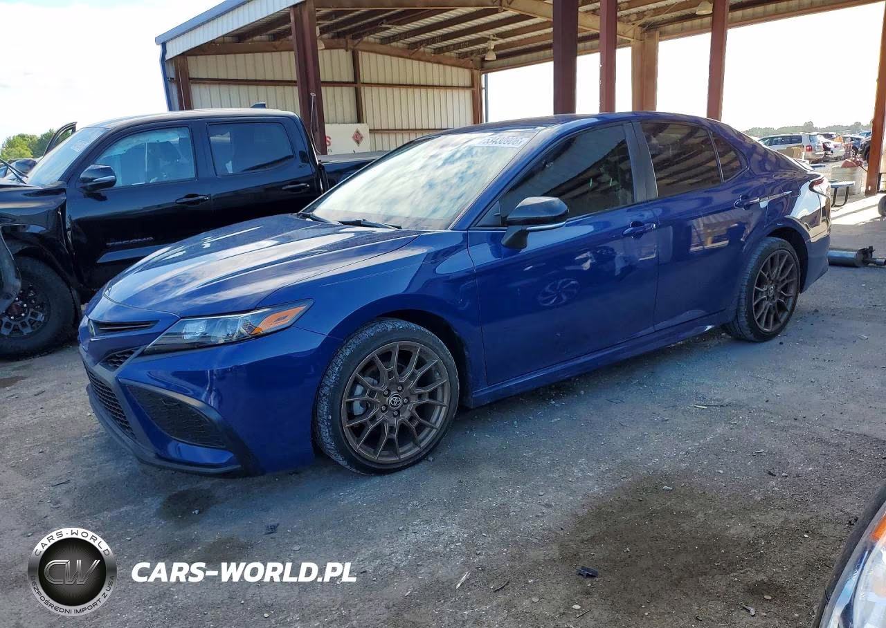 2023 Toyota Camry Se Nightshade – zdjęcie 1 z 13
