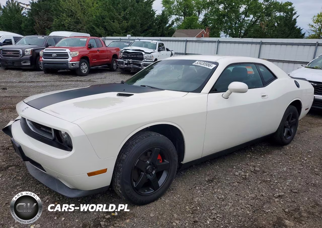 2010 Dodge Challenger Se