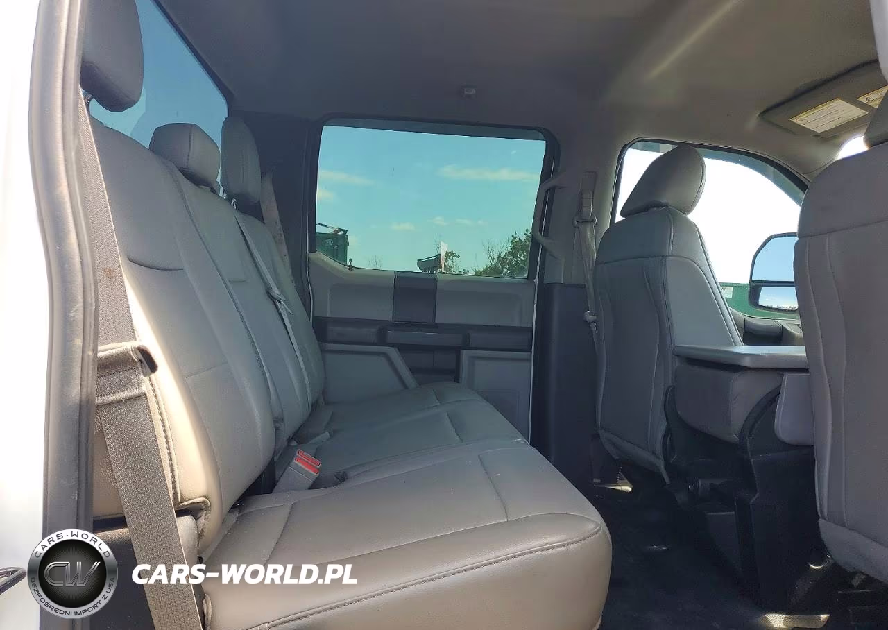 2019 Ford F250 Super Duty VIN:1FT7W2B66KEC89370 - 10