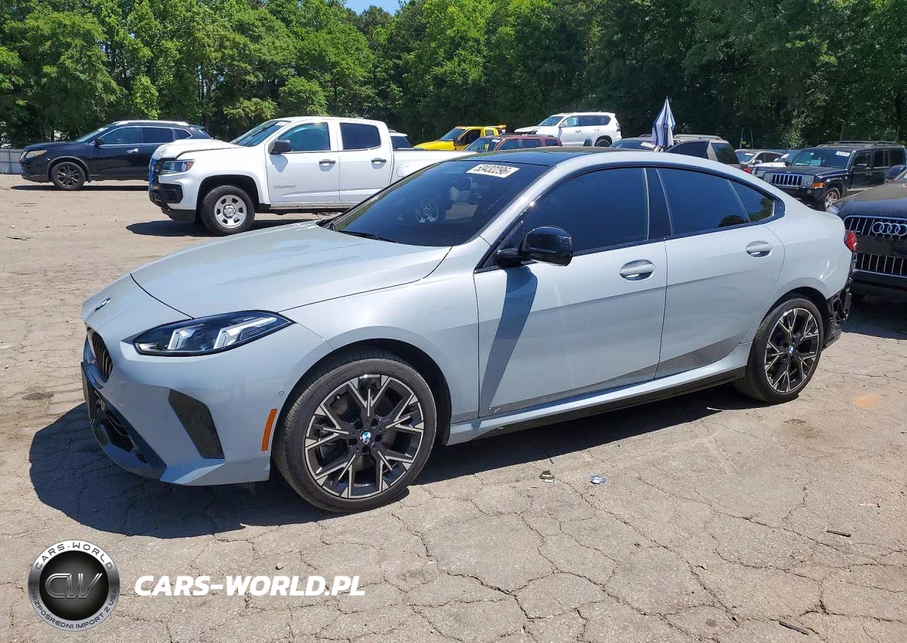 2026 BMW 228Xi