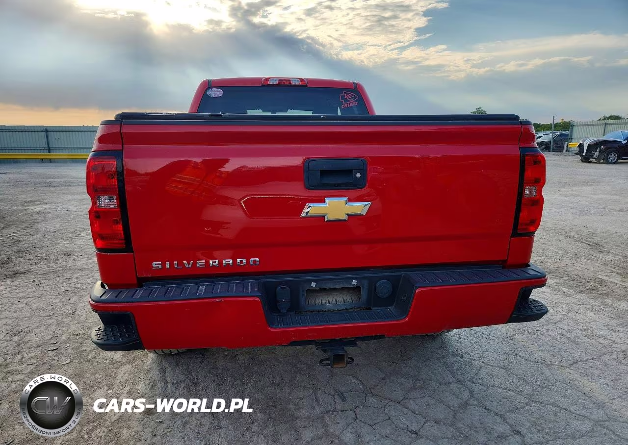 2018 Chevrolet Silverado C1500 Custom VIN:1GCRCPEC3JZ381267 - 6
