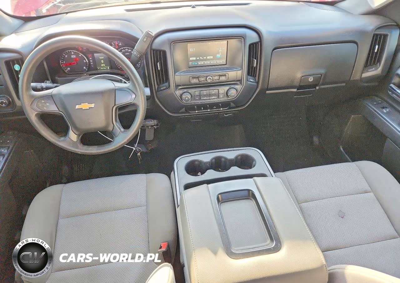 2018 Chevrolet Silverado C1500 Custom VIN:1GCRCPEC3JZ381267 - 8