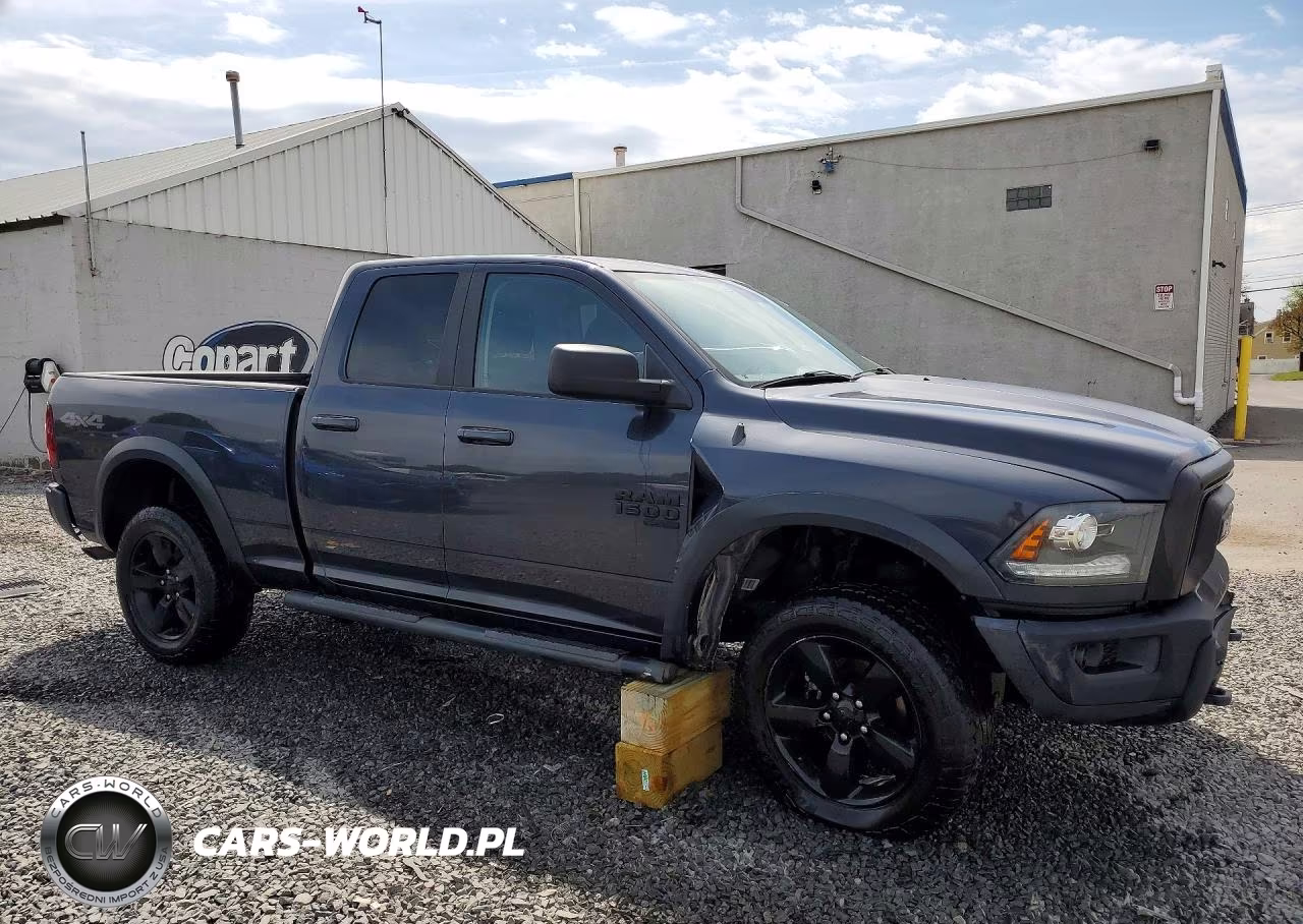 2019 Ram 1500 Classic Slt VIN:1C6RR7GG4KS674353 - 4