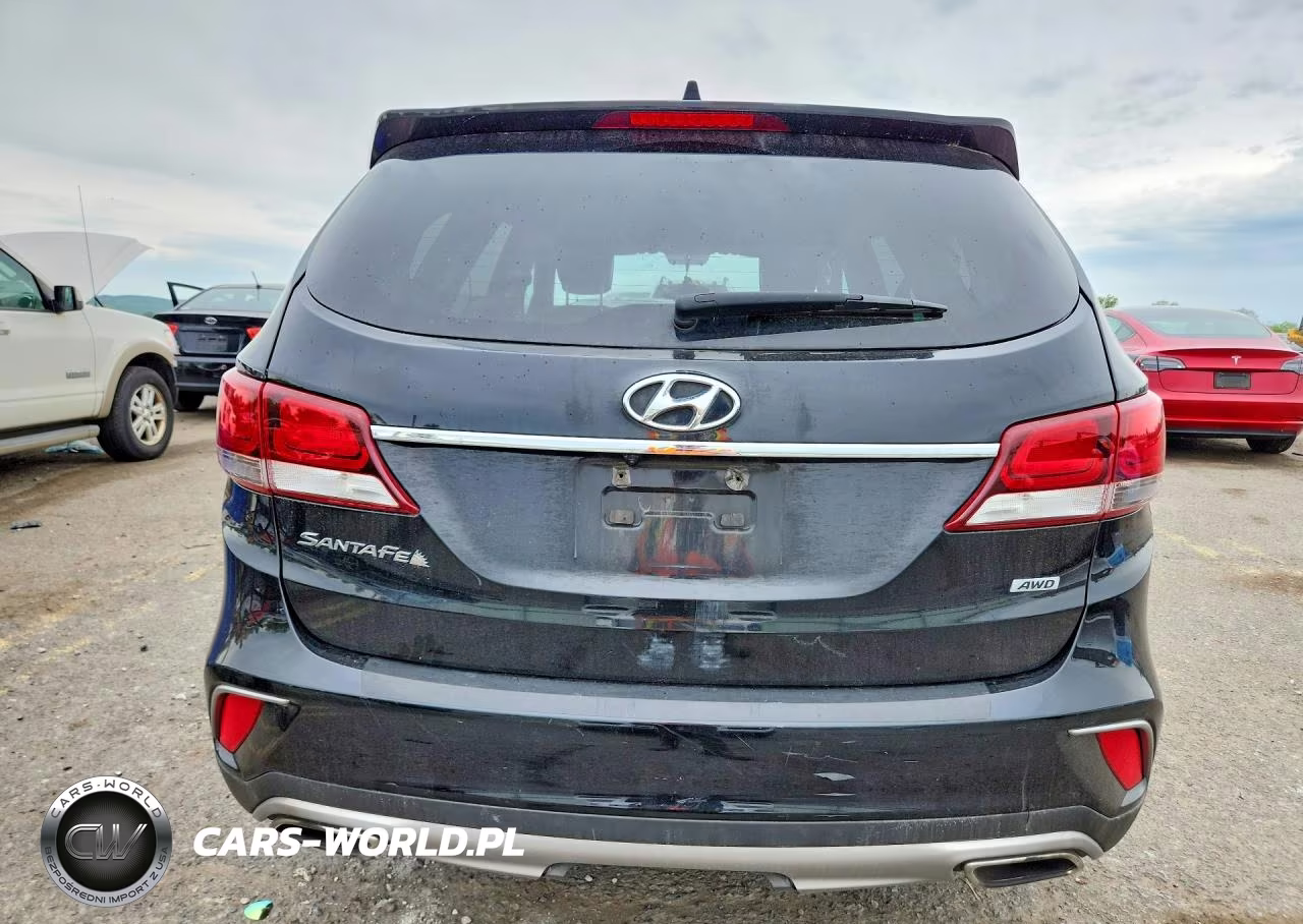 2018 Hyundai Santa Fe Se VIN:KM8SMDHF0JU274205 - 6
