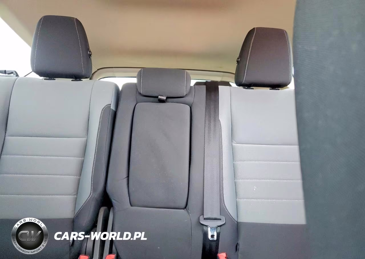 2016 Ford Escape Se VIN:1FMCU0GX1GUB56776 - 10