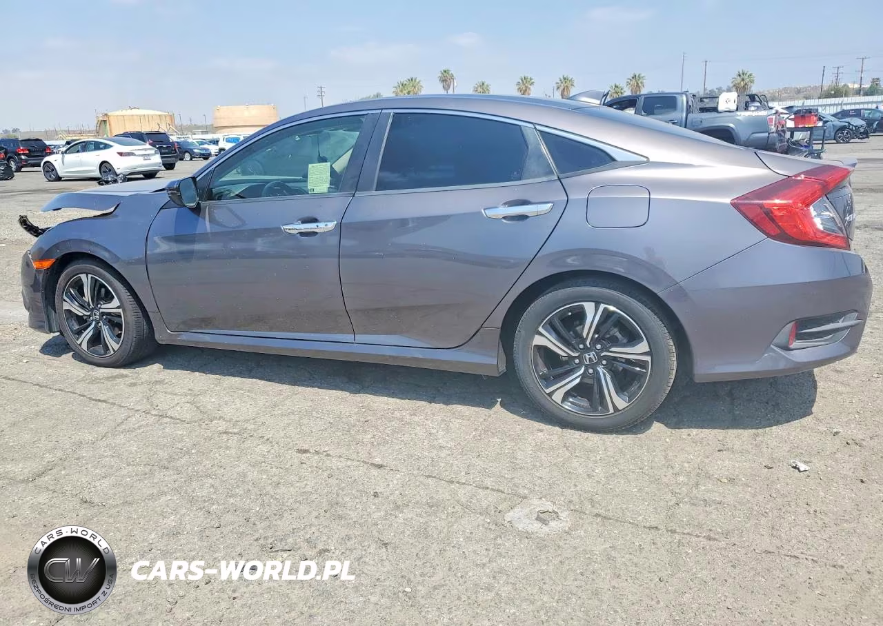 2018 Honda Civic Touring VIN:JHMFC1F91JX013361 - 2