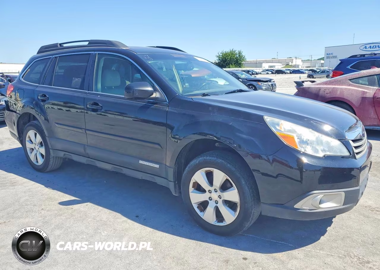 2012 Subaru Outback 2.5I Premium VIN:4S4BRCGC3C3275456 - 4