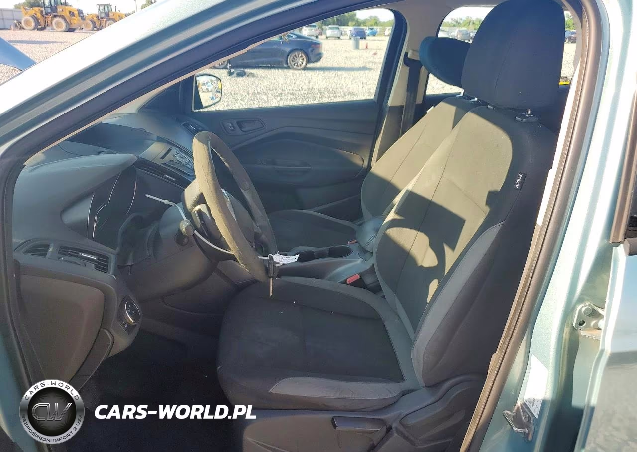2013 Ford Escape S VIN:1FMCU0F73DUA16998 - 7