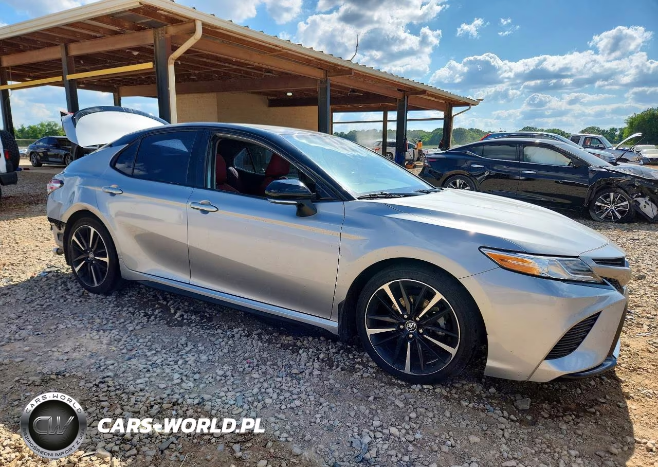 2020 Toyota Camry Xse VIN:4T1K61AK3LU301173 - 4