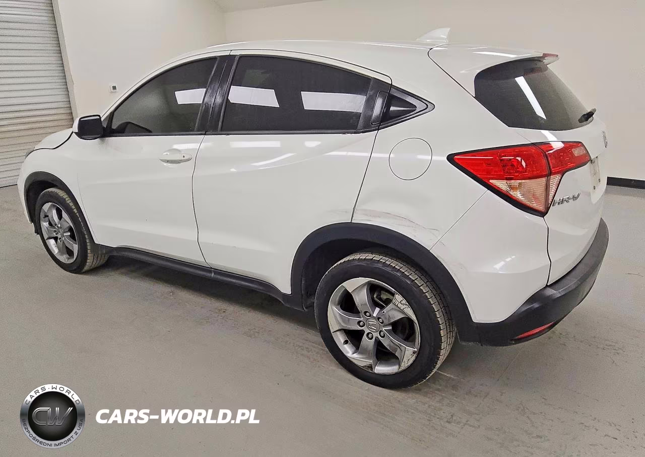 2018 Honda Hr-V Lx VIN:3CZRU6H32JM717330 - 2