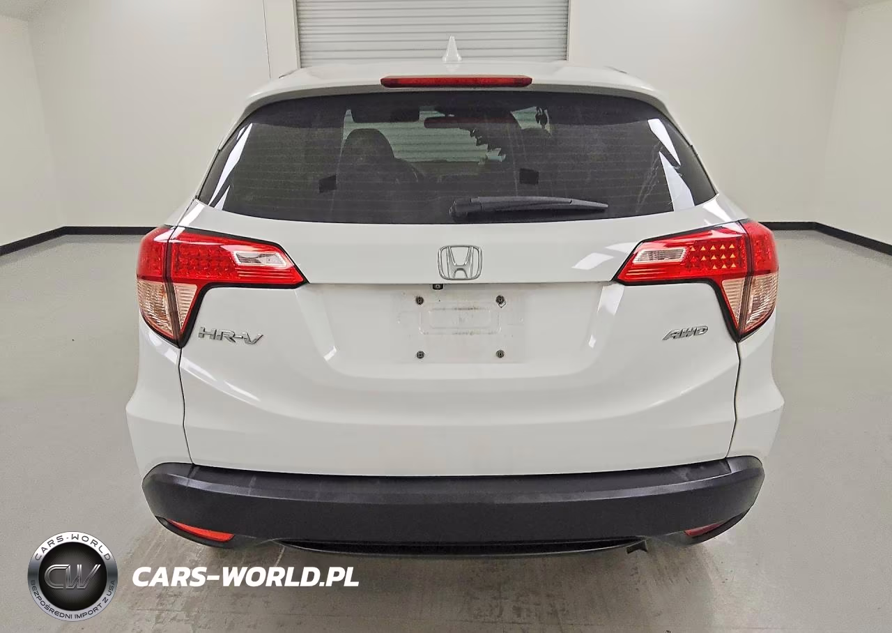 2018 Honda Hr-V Lx VIN:3CZRU6H32JM717330 - 6